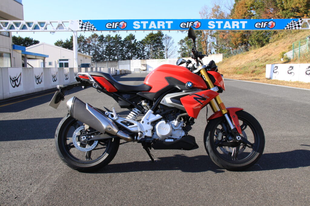 BMW G310R(2019)